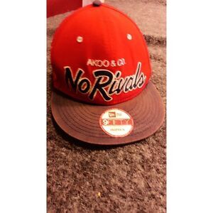 Akoo and company no rivals snapback. By New Era made in 2013 in good used condit